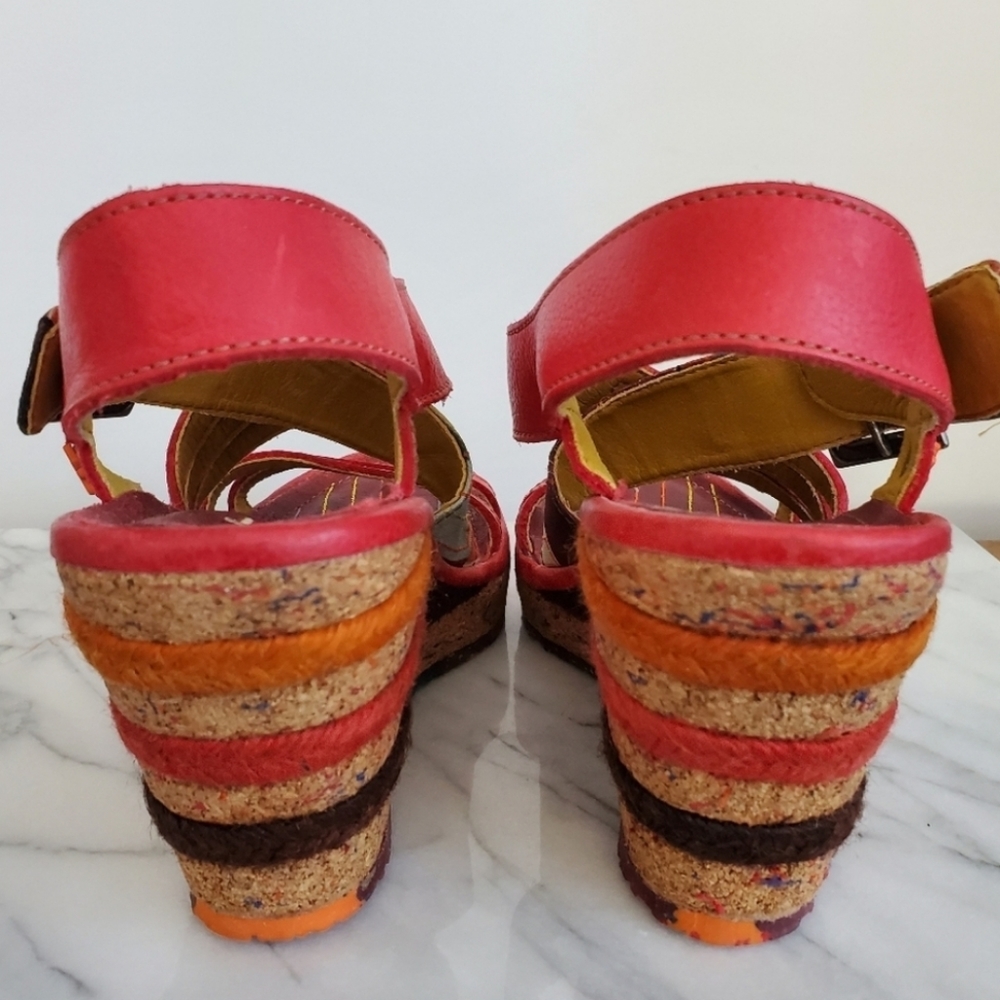 Colorful Wedge Sandals - Picture 3 of 4